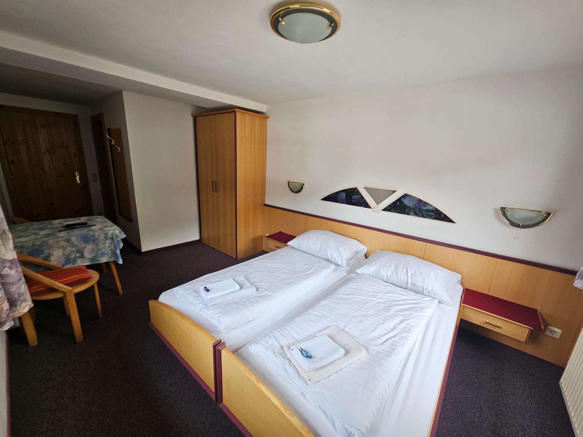 Landhotel Lacknerhof Mariapfarr Chambre photo